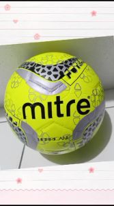 TERLARIS!!! BOLA FUTSAL MITRE HURRICANE ORIGINAL HIJAU - BOLA KAKI MITRE
