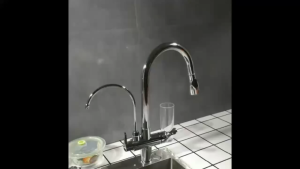 304 stainless steel kitchen faucet stretchable kitchen faucet three-in-one water purification faucet 360-degree rotation dual outlet mode water spray sink mop laundry faucet countertop-mounted faucet water mixer faucet