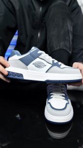 Sepatu Pria Sneakers Pria Sepatu Fashion Modern Liburan Nyaman Lentur Daily Use QN6621