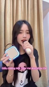 ( HÀNG MỚI 100% ) Loa bluetooth K12 Không Dây mini Kèm 2 Micro Thiết Kế Nhỏ Gọn Tiện Dụng Thay Đổi Giọng Dễ Sử Dụng - Lỗi 1 Đổi 1