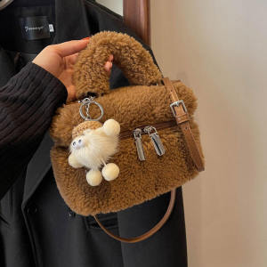 Lamb Fur Plush Winter Handbag Womens Fashionable Small Square Bag Versatile Handbag Crossbody Bag Korean Style Soft Handle