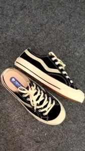 Ventela Public Low Black Natural Sneakers Pria Wanita Sepatu Sekolah Hitam