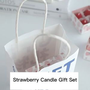 Bộ quà tặng nến thơm homemade hình trái dâu tây trang trí nhà cửa khách sạn tiệc cưới