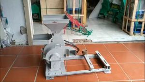 Máy nghiền búa 3 pha công nghiệp chuyên phục vụ chăn nuôi