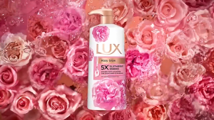 Lux Body Wash Shower Gel 900ml Sabun Mandi Gluta Essence 24h Fragrance Peachy Glow Dewy Sakura Glow
