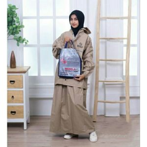 Jas Hujan Setelan Baju Dan Rok Wanita Dewasa Anti Rembes Original By MASELA