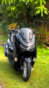 Stiker Skotlet Hitam Glossy Premium Variasi Motor Body SepedaMotor Premium Moge Sport Vespa