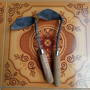 Cangkul Gulma Rumput Gatul Kecil Asli Pande