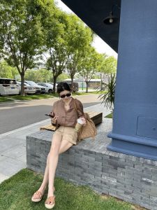 Quần Short Vải Lanh Cotton Cạp Cao Yvonne Cho Nữ Mùa Hè 2025 Quần Ống Rộng Năm Phần Mỏng Dáng Chữ A Quần Thường Ngày