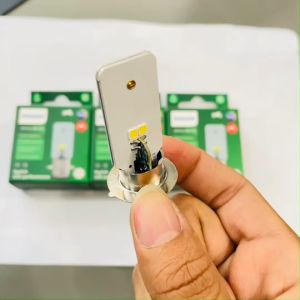 ยกกล่อง PHILIPS หลอดไฟหน้าLED แป้นเล็ก 12V/4.5W คุณประกอบไปด้วยแท้ 100% ไม่ต้องแปลงไฟ แสงขาว