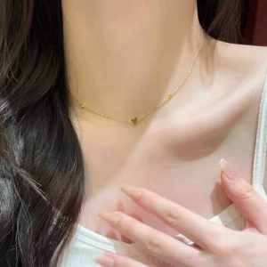 Mini Dễ Thương Vòng Cổ Chính Xác Trái Tim Thép Titan Vàng 18k Không Phai Màu Tươi Ra Thời Trang Xương Khóa Dây Chuyền Chéo Dây Chuyền Trang Sức Nữ