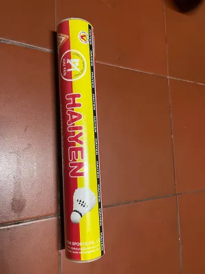 ỐNG 12 TRÁI CẦU LÔNG HẢI YẾN RẼ NHẤT THỊ TRƯỜNG - CHUYÊN TẬP LUYỆN VÀ THI ĐẤU