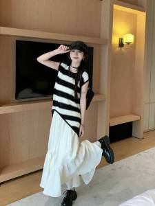 Áo Len Không Tay Dệt Kim Vải Lanh Rỗng Không Đều Áo Khoác Mùa Hè Rộng Rãi Áo Khoác Ngoài Màu Tương Phản Cho Nữ