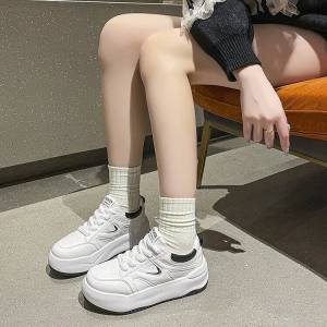 Flat Bottom Casual Shoes Womens Spring Autumn Thin Board Shoes Stylish Versatile Leisure Student Womens Trendy Sneakers