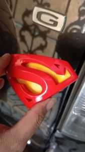 EMBLEM 3D SUPERMAN UNTUK VARIASI MOTOR & MOBIL TIMBUL LOGO BESAR 11 CM