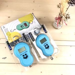 Portable electronic scale Digital Hanging Scale with Backlit for Luggage and Portable Scale for Travel.