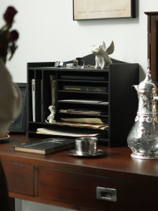 vincent life | Retro Multi-Use Organizer and Display Rack