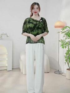 เสื้อยืดคอวีแขนสั้นผู้หญิงฤดูร้อน ทรงหลวม ผ้าฝ้ายผสม สำหรับใส่ไปทำงาน แฟชั่นฤดูร้อน 2025 เสื้อผ้าทำงาน