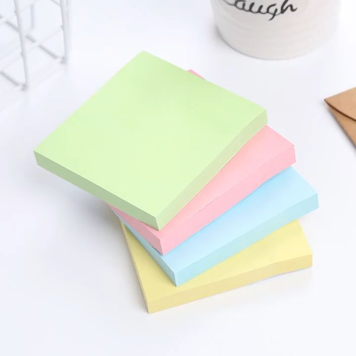 giay note sticky van phong dan chac tren man hinh may tinh de nhac viec