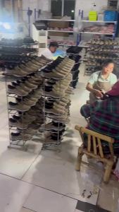 la Giày Đi Bộ Cho Người Già Thể Thao Giải Trí Ngoài Trời Mẫu Mới Dễ Phối Giày Chạy Bộ Nam Nhẹ Gọn Nhẹ Cỡ Lớn Thời Thượng Xuyên Biên Giới