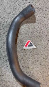 Selang Radiator Mobil / Kijang LGX diesel Bawah LF-80 Kijang Diesel Toyota