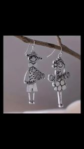 *Creative Retro Minimalist Couple Character Metal Pendant Earrings For Womens Daily Minimalist Earrings