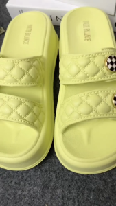 Sandal Selop Karet Jelly Wanita Import Balance Hak Tinggi 6018