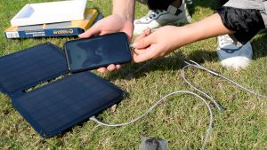 10W Flexible Solar Charger (E10)