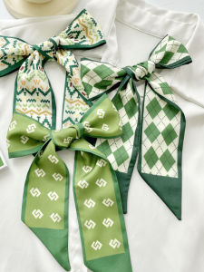 ผ้าพันคอไหมยาวสีเขียว กระเป๋าถือผู้หญิง สายรัดผม สายรัดผมแบบสวมทับ เข็มขัด ตกแต่งสำหรับใช้ในชีวิตประจำวัน งานปาร์ตี้ งานเลี้ยง งานวันเกิด