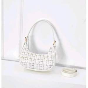 TAS SELEMPANG SLEMPANG BAHU SHOULDER BAG KONDANGAN WANITA KOREAN STYLE TRENDY KEKINIAN
