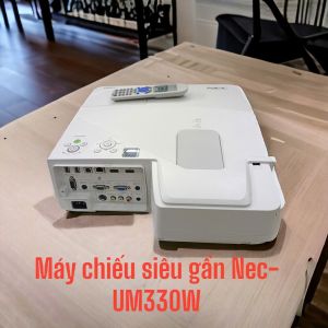 Máy chiếu siêu gần Nec-um330w. đo sáng 3400lm.bóng chiếu đã dùng 18h