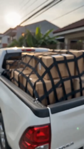 Cargo Net Pick-Up for Nissan Frontier 47x47 with Foam Cleaner - Heavy Duty Secure Fit