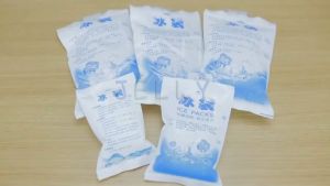 Ice Bag Reusable Gel Insulated Dry Cold Ice Pack For Massage Gel Cooler Bag For Food Fresh Ice Bag 200ml/400ml/600ml