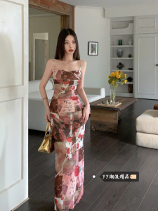 Váy Lưới Ren in Hoa Hồng Đỏ Thanh Lịch Mùa Đông 2025 Váy Nữ Mùa Thu Thường Ngày Dáng Chữ a Không Tay in Hoa Phong Cách Mỹ