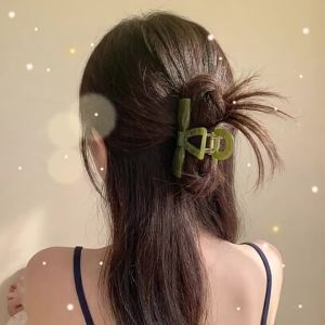hellocandy | Mint Green Transparent Hollow Carved Large Capacity Anti-slip Hair Clip