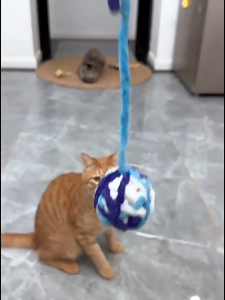 Interactive Cat Yarn Ball Toy with Bell – Durable Plush Rope Toy