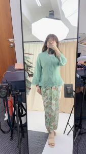 Koleksi Raya 2024 Terbaru DAISY LACEY KEBAYA TOP/ BATIK INSTANT PARIO SET