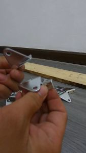 bass chữ L dùng làm mái hiên bàn tàu ghe....nhiều ý tưởng bạn sáng tạo.