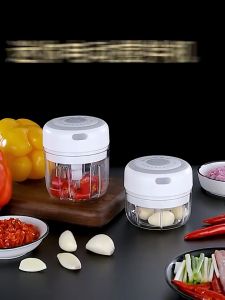 เครื่องบดกระเทียม มินิไร้สายย ที่บดกระเทียม เครื่องปั่น เครื่องบด เครื่องบดพริกกระเทียม ปั่นละเอียด ขนาดเล็ก พกพา