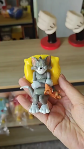 Tom & Jerry Dekorasi Mobil Lucu/Boneka Kucing & Tikus/Hiasan Interior Mobil Menarik/Cocok untuk Meja atau Mobil