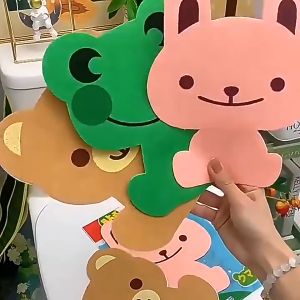 SK-C922 Sticker Pewangi Toilet Karakter Serbaguna Menghilangkan Bau Toilet Tahan Air / Stiker Tempel Dinding Pewangi Ruangan Multifungsi / Stiker Pengharum Closet WC Kamar Mandi Kartun Import