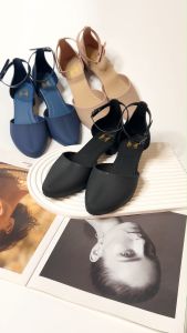 IFTMARK รองเท้าแตะผู้หญิง รองเท้าคัชชูหัวแหลม ส้นเตารีด รองเท้ายางคัชชู รุ่นรัดส้น ส้นตึกสำหรับผู้หญิง แบบซิลิโคน ยืดหยุ่น ไม่กัดเท้า ใส่สบาย[ส่งเร็วพิเศษ]