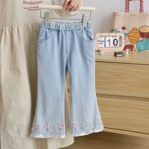 Quần Jeans Nữ Có Nơ Đính Ren Mới Ngọt Ngào