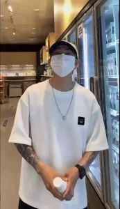 เสื้อยืดแขนสั้นสีขาว สไตล์เกาหลี ผู้ชาย ใหม่ อินเทรนด์ ยี่ห้ออเนกประสงค์ คู่รัก สวมใส่ผ้าวาฟเฟิล