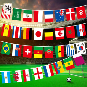 The world flag is stringing flags and the flags of various countries are stringing flags. The hand-cranked flag is 14x21cm silk screen printed flag triangle portable.