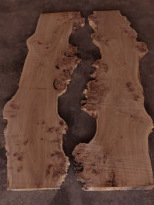 ตู้สำหรับวางของบนผนังทำจากไม้ยูซีสไตล์ที่ปรับแต่งได้หลายวิธี ด้านข้างธรรมชาติ ชั้นวางหนังสือในห้องนั่งเล่น โต๊ะริมแม่น้ำ