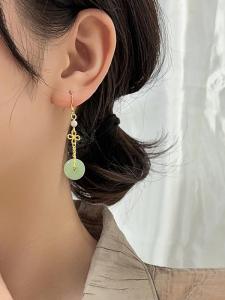 Gold Plated Jade Pearl Tassel Earrings Womens Fashion Retro Chinese Style Peace Buckle Ear Hooks  out Original Design Jewelry