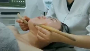 Wood Body Facial Carving Massager Wooden Gua Sha Board Face Massage Lymphatic Drainage Back Guasha Tool Gua Sha Set 桧木面雕棒 刮痧 按摩