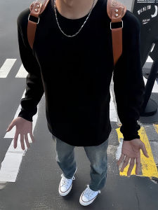 เสื้อยืดคอกลมแขนยาวผ้าฝ้ายแท้สีดำ ทรงหลวม ทรงปกติ ฤดูใบไม้ร่วง 2025 สำหรับผู้ชาย เสื้อเชิ้ตชั้นใน Cleanfit