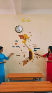 Bản đồ gỗ 63 tỉnh thành kích thước cao 1m2 và ngang 90cm